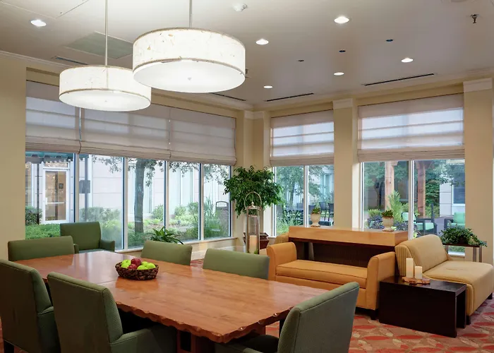 Hilton Garden Airport 3* Tulsa